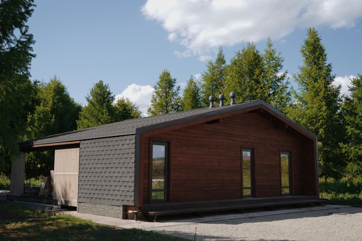 Oak Hill Composite Deck with Pergola